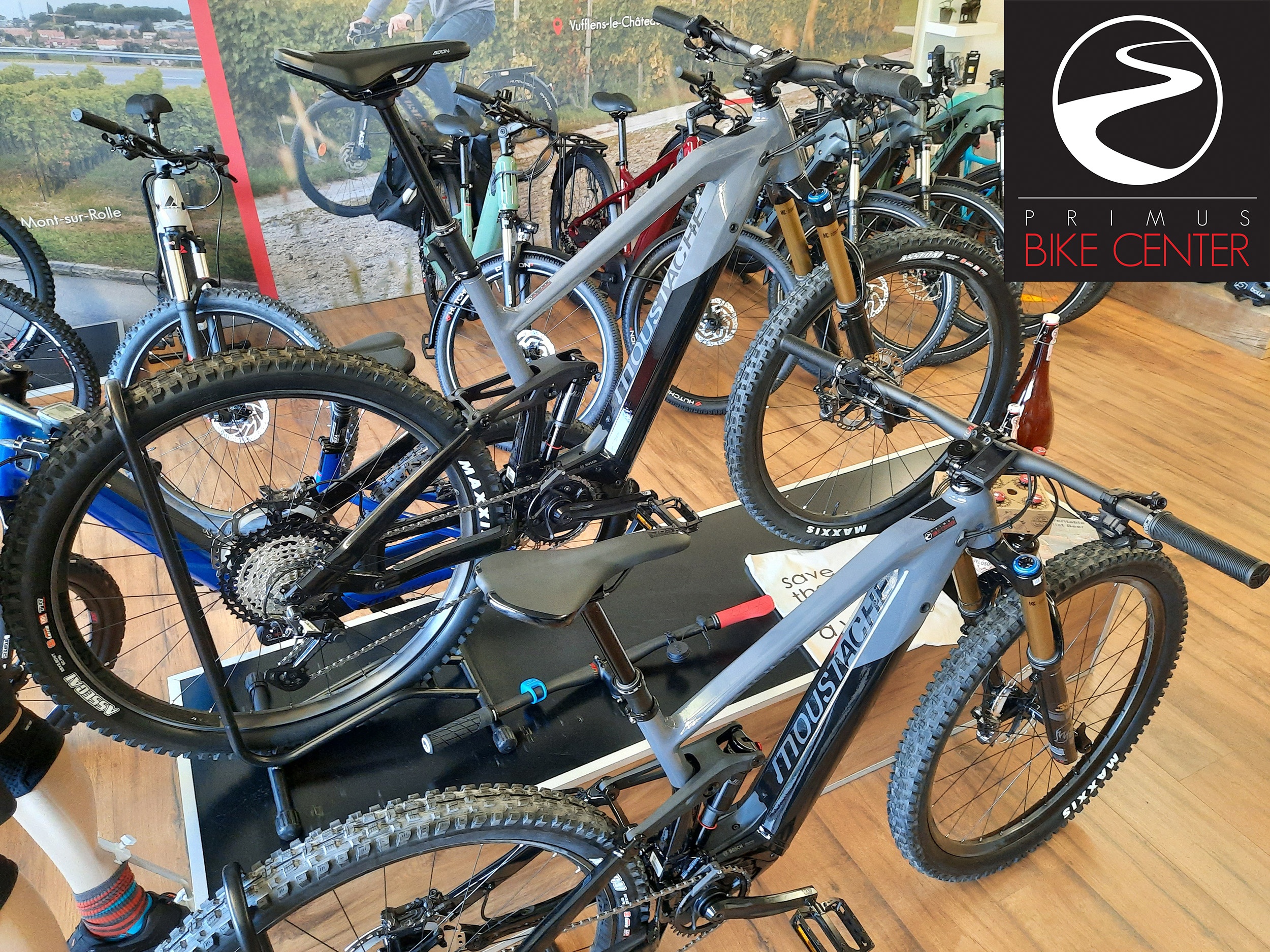 FOR YOUR EYES ONLY | MOUSTACHE GAME 10 | PRIMUS BIKE CENTER