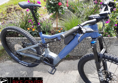 eMTB FOCUS Jam² 6.8 Stoneblue 2023 | PRIMUS BIKE CENTER