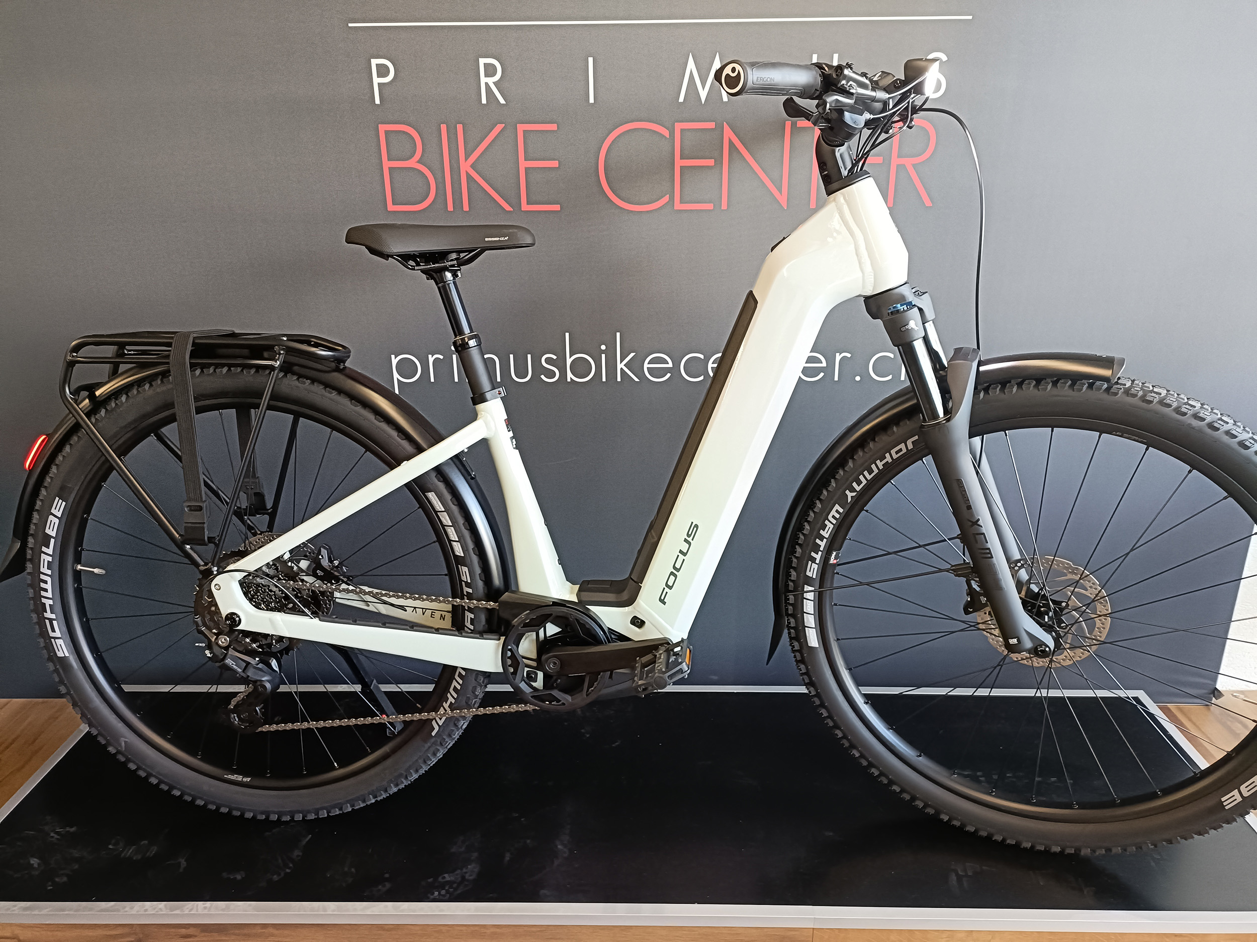 e-Bike Focus Aventura2 6.7 X grey 2026 | PRIMUS BIKE CENTER