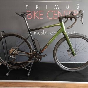 Gravel FOCUS Atlas 6.9 2026 Sprucegreen / Diamondblack | PRIMUS BIKE CENTER