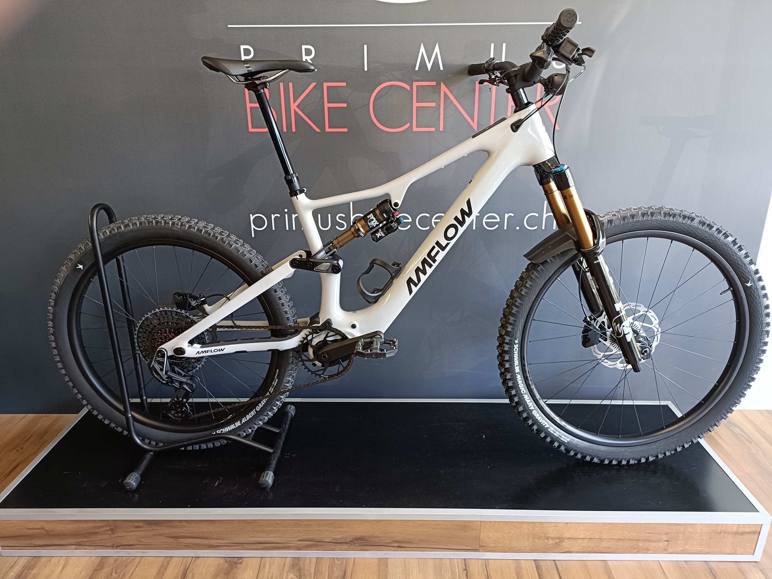 eMTB AMFLOW PX Carbon Pro (XL) | PRIMUS BIKE CENTER