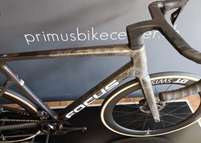 Road Bike FOCUS Izalco Max 9.9 2027 | PRIMUS BIKE CENTER